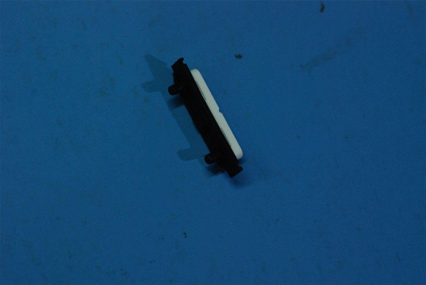 Lenovo CD-17302F Side key_WH&*HQ21007812000 CS 5B68C15694