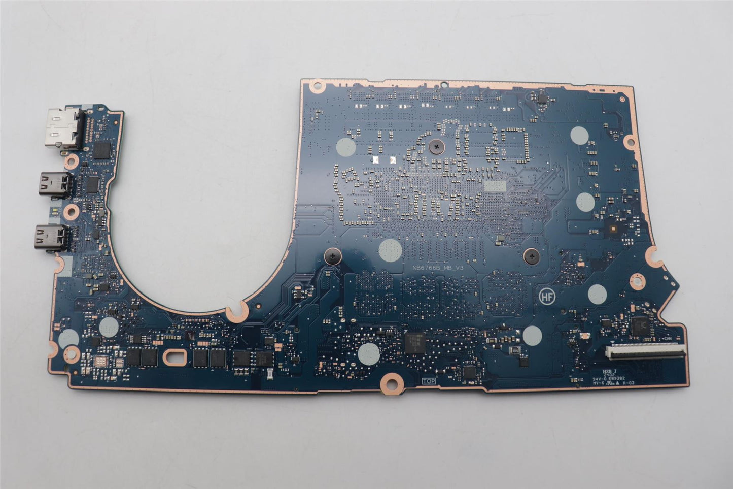 Lenovo H83E2 I9 185H UMA 32G L NOKRM 5B21M03098