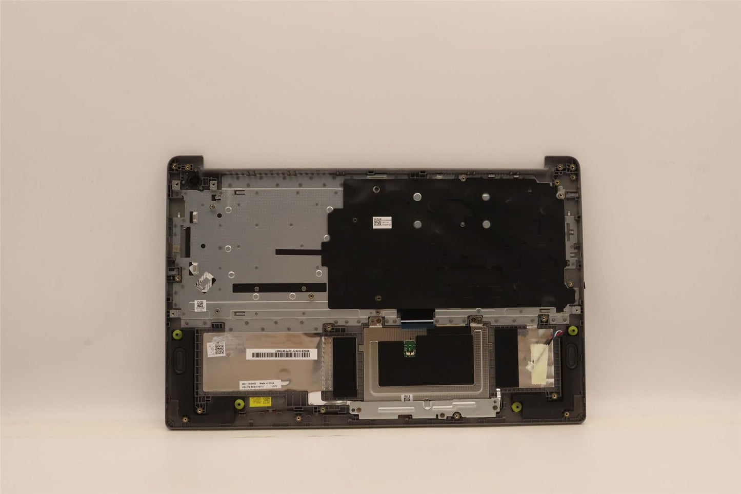Lenovo COVER Upper Case ASM_SPA L82R4 NFPCG 5CB1H70711
