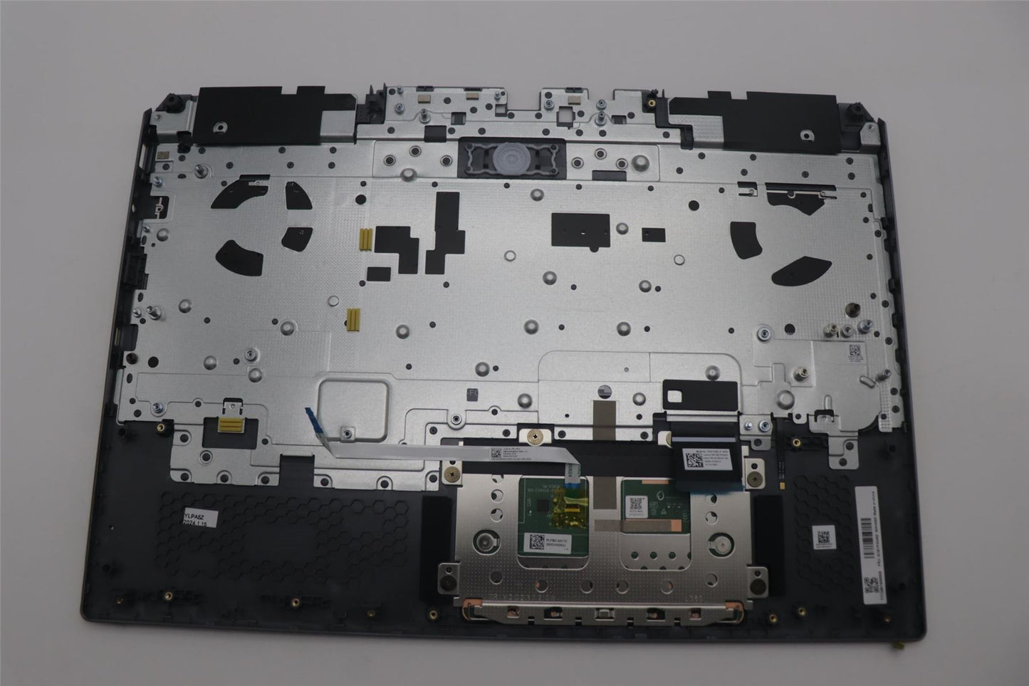 Lenovo Upper Case ASM_NORDIC C 83DX BLWH 5CB1P43400