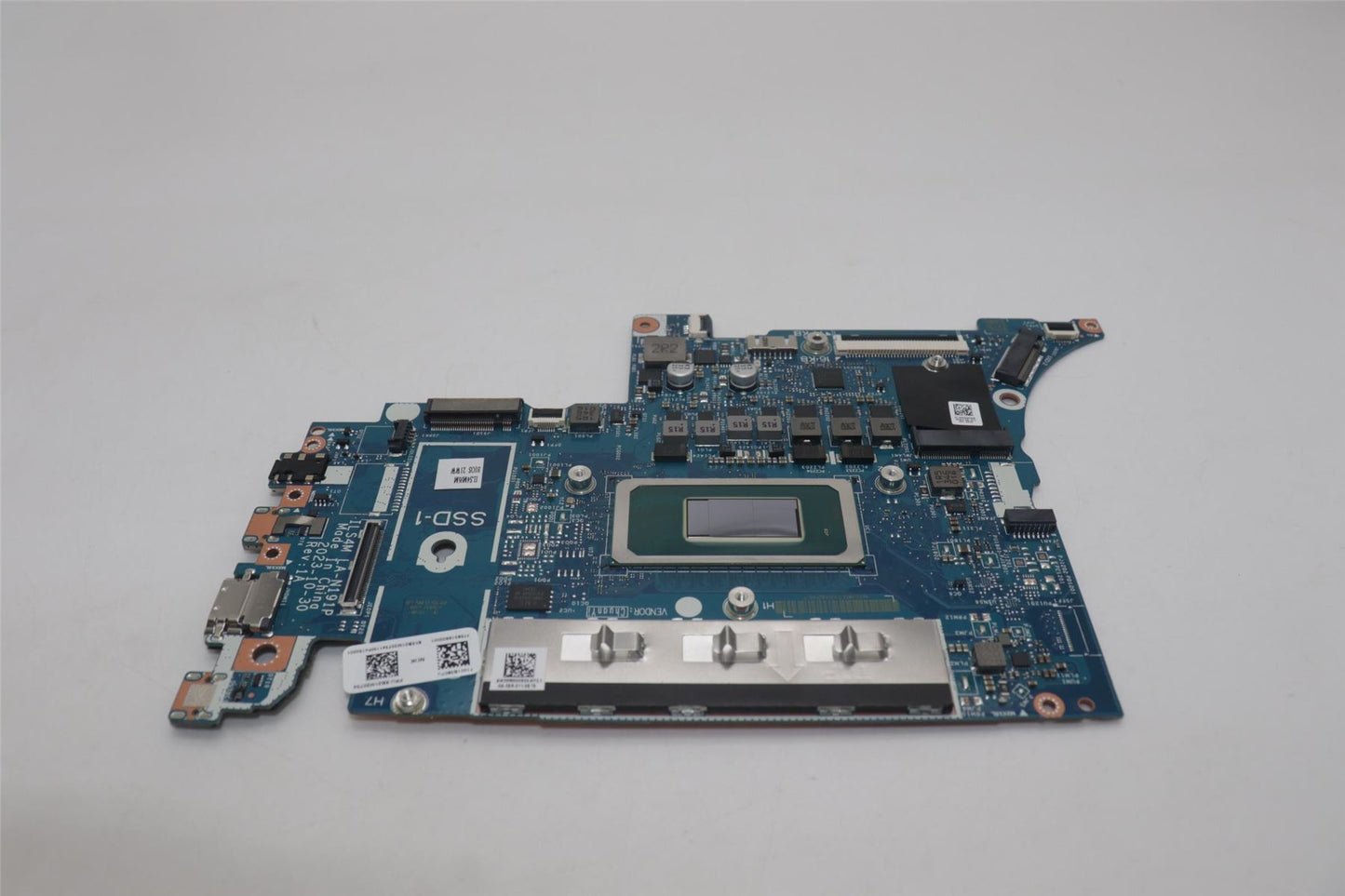 Lenovo C83DC NOK ULT5_125H UMA16G L RM 5B21M20734