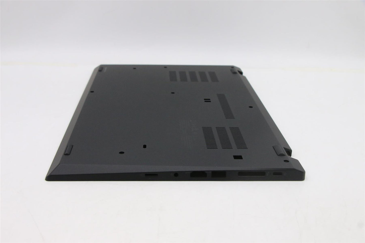 Lenovo FRU T15_D_COV_SUB_ASSY_WO_WWAN_AM 5CB0Z69157