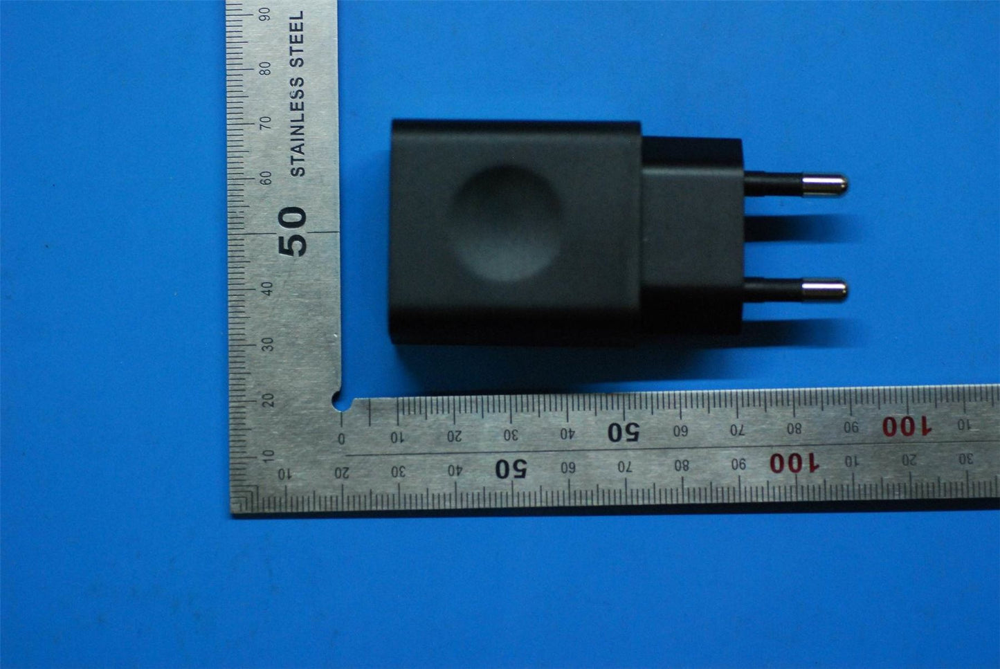 Lenovo Charger;5V*&1.5A SK BLACK C-P67 5A19A464ML