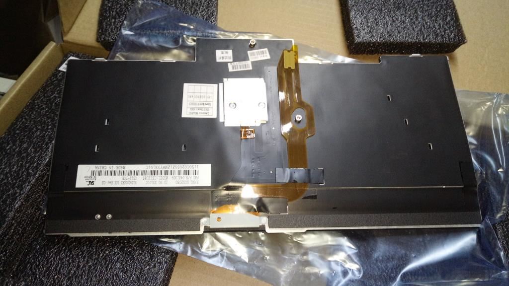 Lenovo FRU CS12 B/L KBD ICE CHY Icelandic Keyboard 04X1256