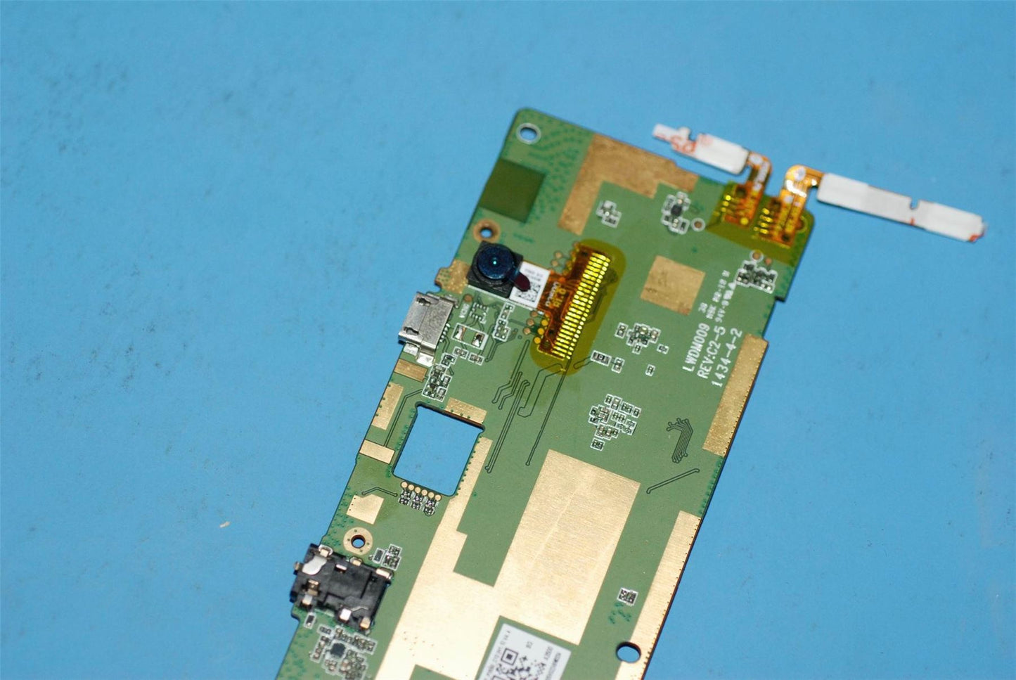 Lenovo A3500 WIFI+8G+MB Module&*67100380 CS 5B29A6MWGD