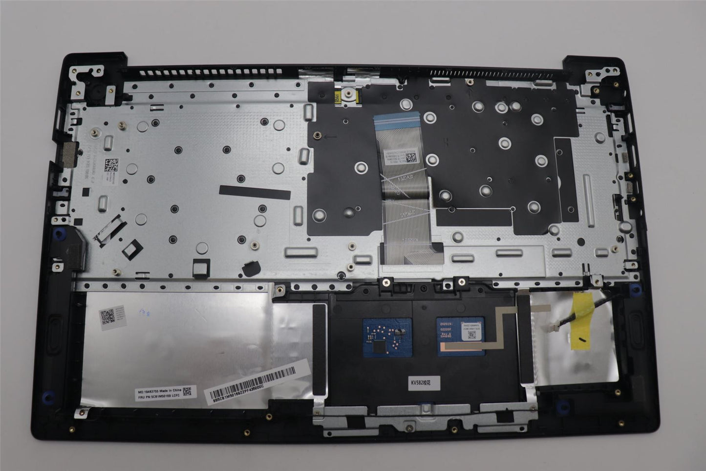 Lenovo COVER Upper Case ASM_SLV L 82YYBKTEX 5CB1M50169